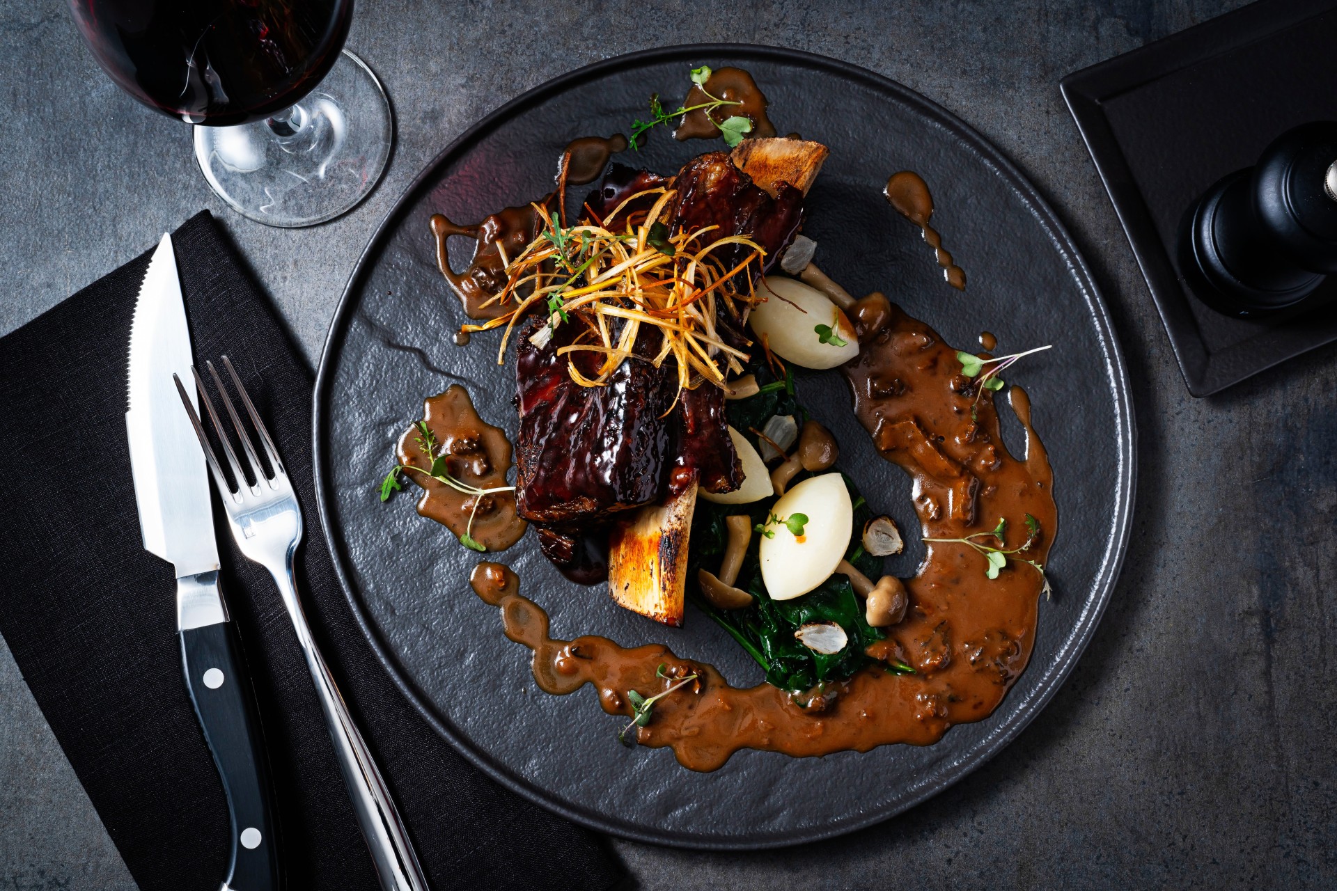 Seared Short Ribs with Red Wine & Beer Sauce