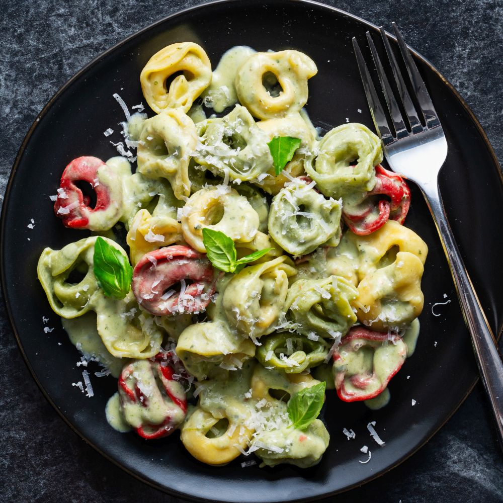 Cheese Tortellini with Creamy Pesto Sauce