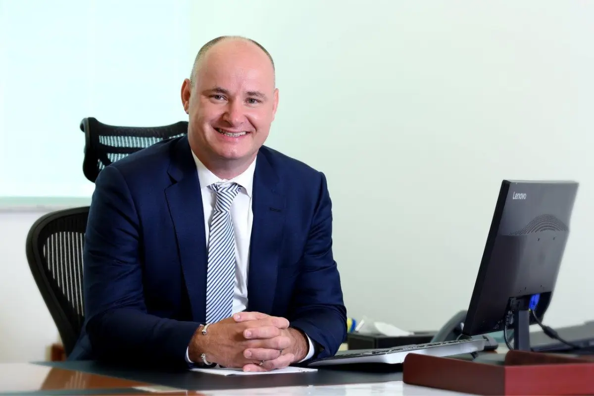 Mads Houlberg Headshot